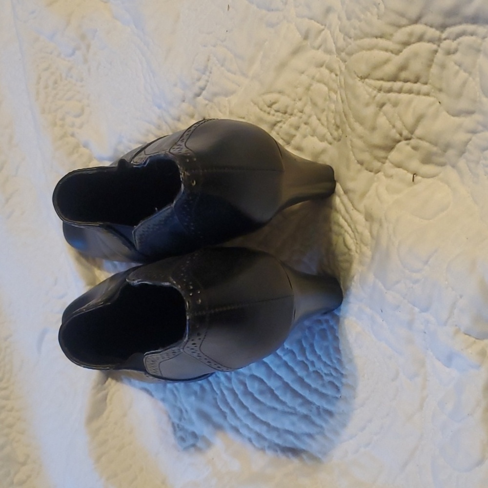 Black Rialto heels - Picture 4 of 4